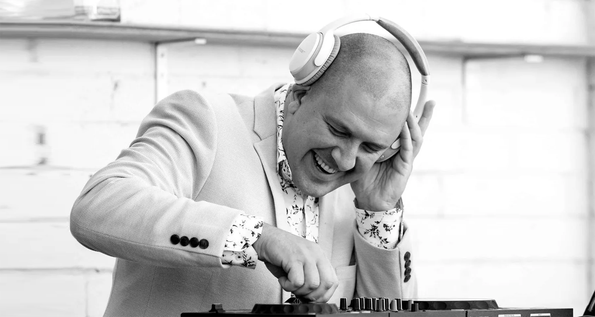 DJ Benny - Hero